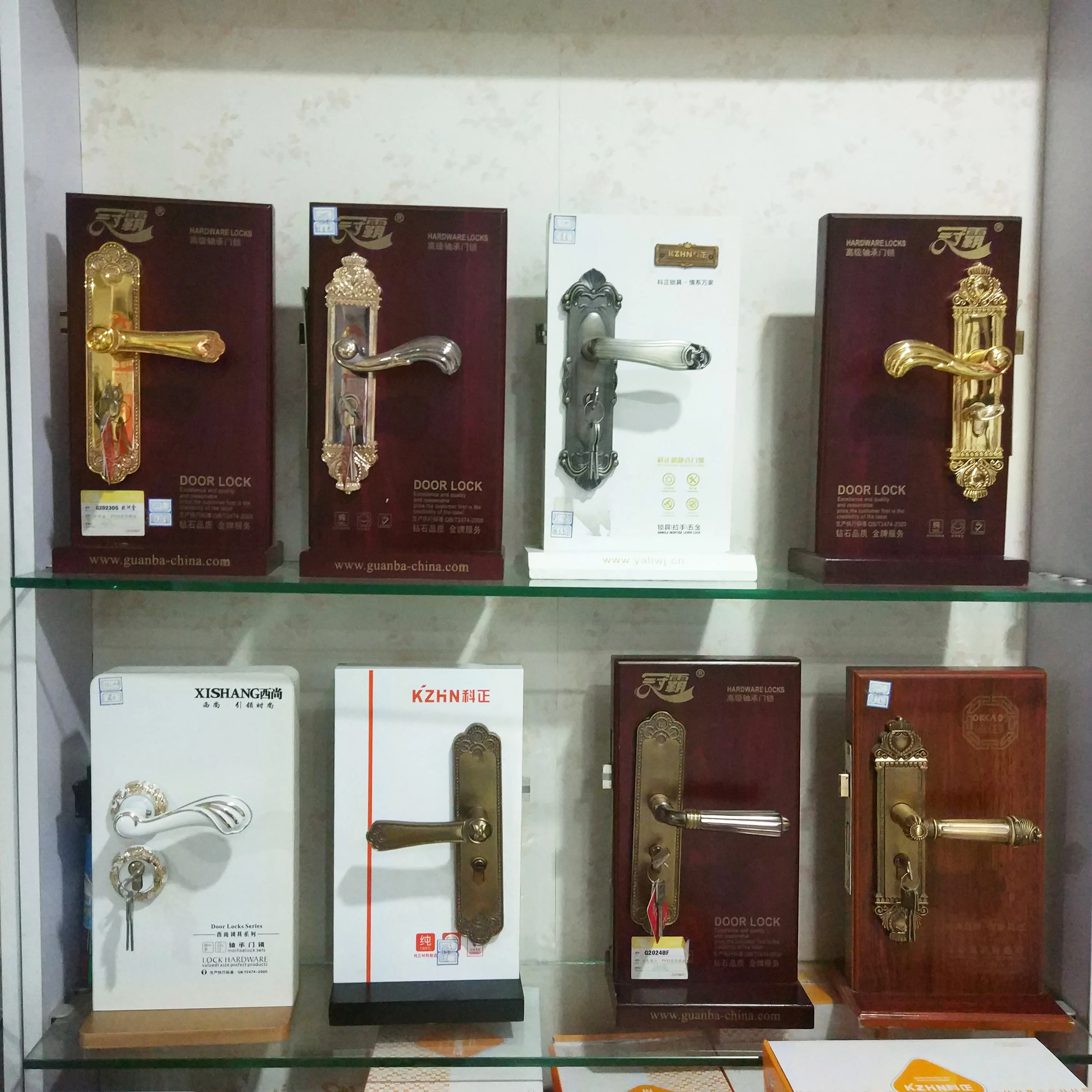 latest design luxury white color Golden Line Decorative Royal Style solid wood door