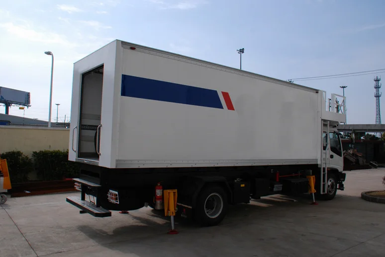 2nd hand and electric available/ 340 320 777 737 747 767 787 airport aviation plane foodstuff aircraft catering service truck