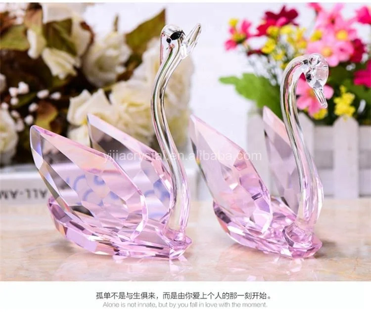 Crystal Glass Swan Couple for Wedding Guests Give Away Gifts