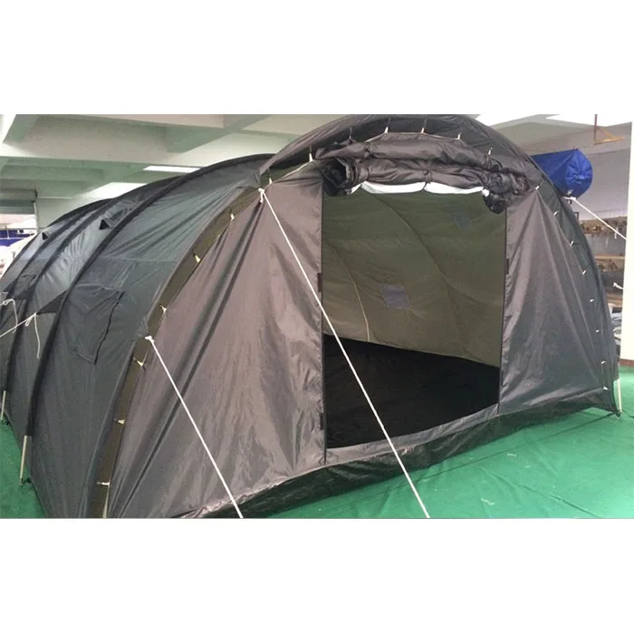 Light weight wind resistant large relief tent refugee tent