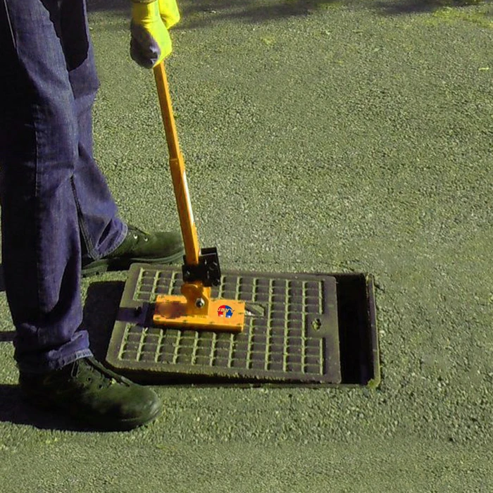 Magnetic Lid Lifter Magnetic Manhole Cover Lifter Manhole Cover Lift Dolly