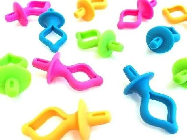 Shaghai Sewtech Colorful plastic sewing accessories bobbin buddies bobbin clips bobbin spool holder ST-A13