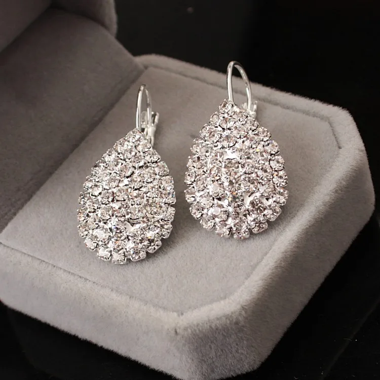 
Mingyuan Wind Claw Chain Nail Earrings Water Drop Insert Drill Fashion Ear Bridal Teardrop Earring Elite Earrings 