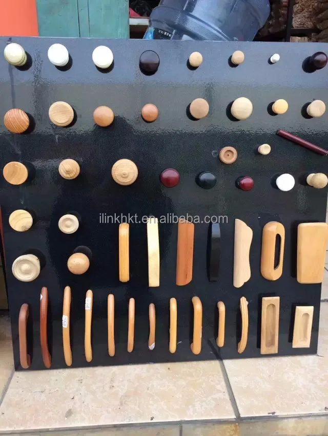 
Wooden balls with holes 