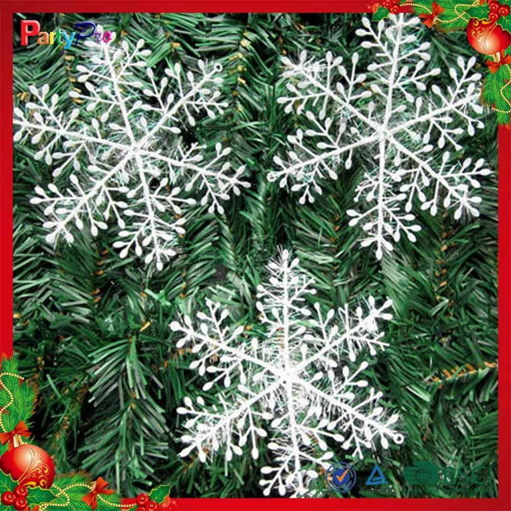 
High Quality White Plastic Office Christmas Party Decoration Knit Snowflake Pattern 