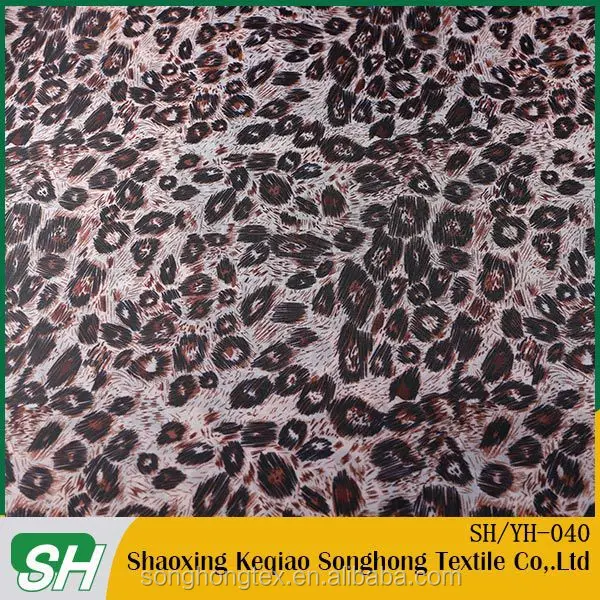 Китай оптовая продажа 190 т тафта 100% полиэстер леопарда набивные ткани