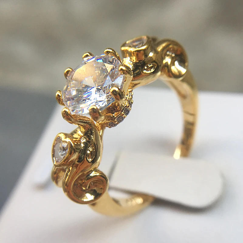 
High quality gold engagement ring in competitive price 