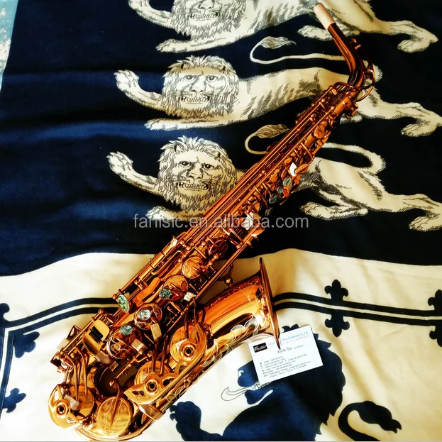 alto saxophone, hand hammering, full body engravings