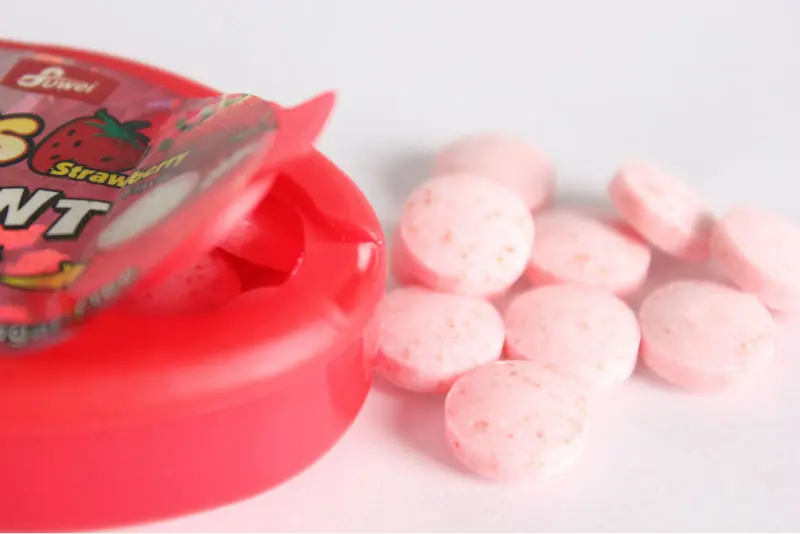  Твердые конфеты в двойной упаковке 22 г