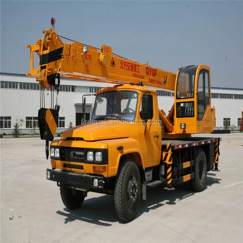 Shanghai high popularity 8 ton mobile truck crane for sale