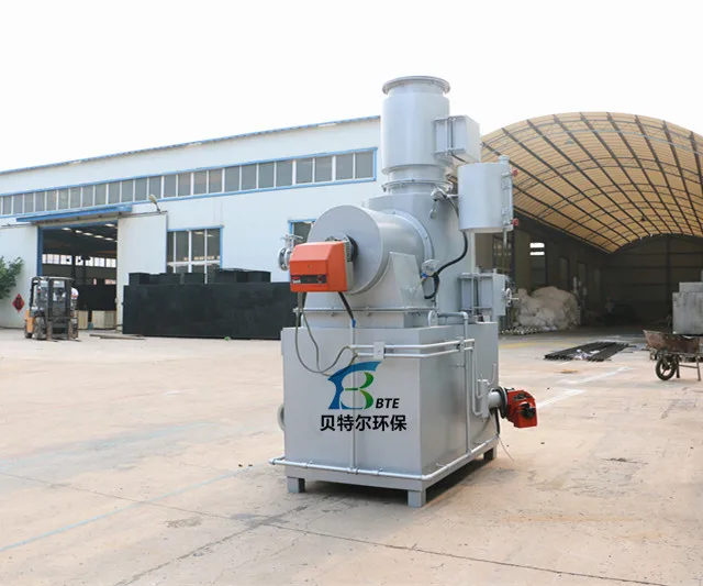 Dead куриные птицы/птицы отходов отсутствие видимого дыма и без запаха сжигания