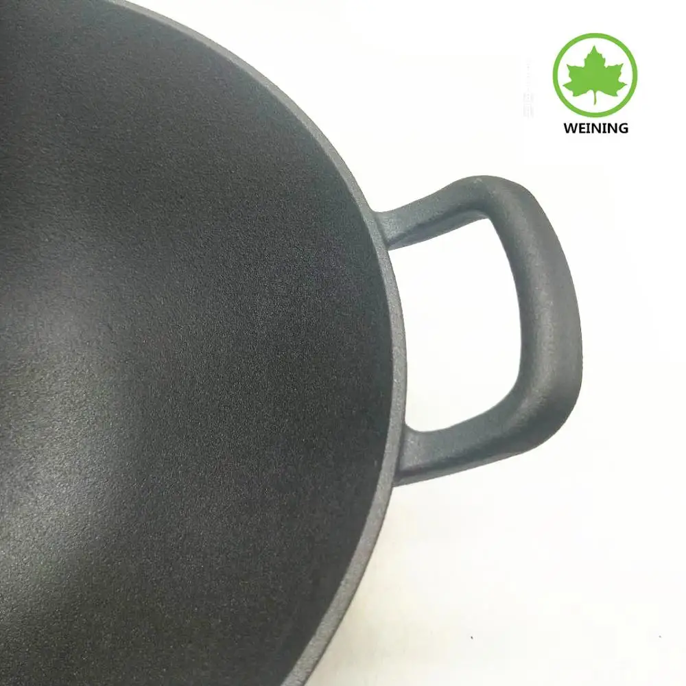 Traditional chinese cast iron wok black pre-seasoned Cast Iron Wok For Kitchen Cookware