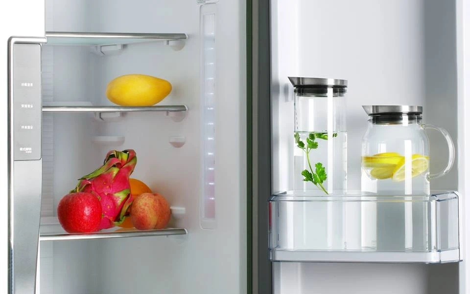 Samadoyo Wholesale 1300ml High Borosilicate Glass Pitcher Water Carafe Jug with Stainless Steel Lid Pitcher for Home Office