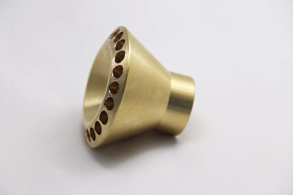 The Classic Type and Widely Useful Air Conditioner Brass Fitting 30 Holes Distributor Liquid Distributor