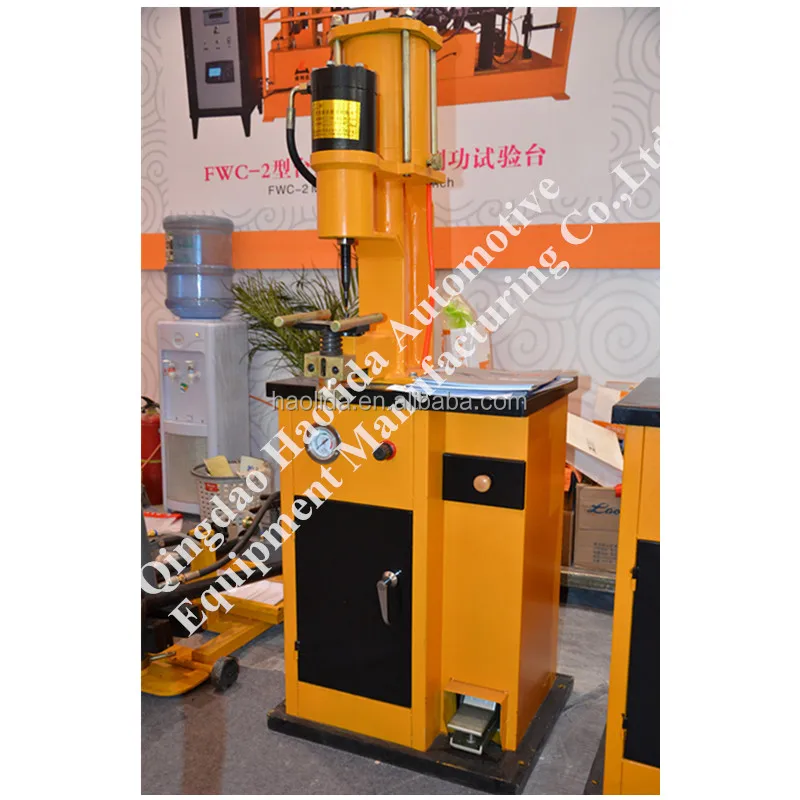 Автомобильная машина для заклепок тормозной накладки