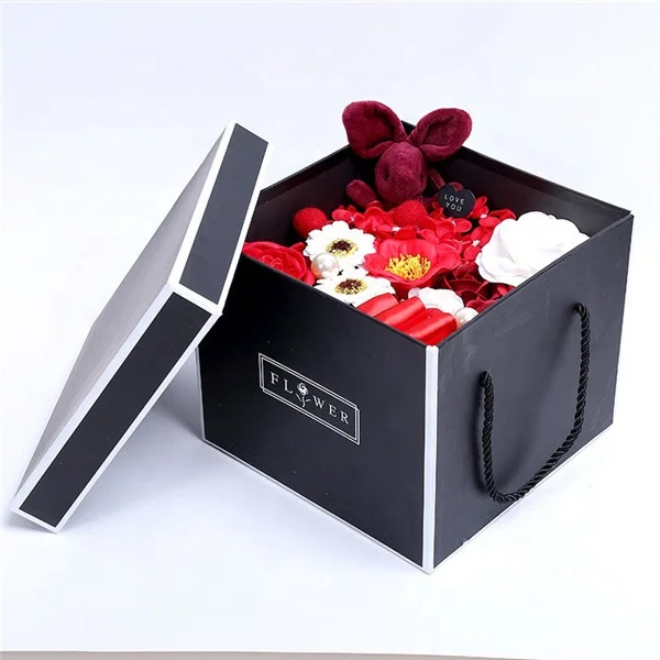 Pretty Pink Wedding Bride Artificial Flower Bouquet For Girls Custom Handmade New Valentine Soap Rose Plastic Flower Bouquet