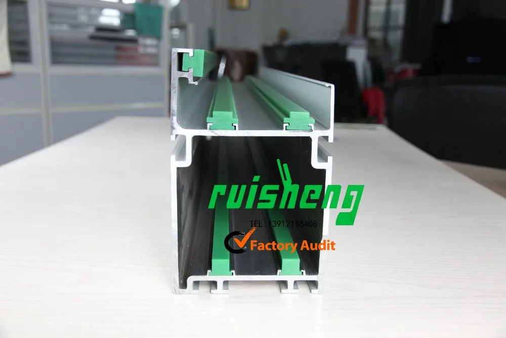 hmwpe sliding conveyor guide rails/chain guide/uhmwpe plastic roller chain