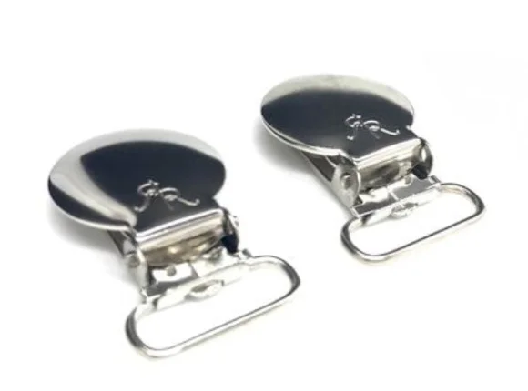 Factory custom design stainless steel baby pacifier clips for ribbon