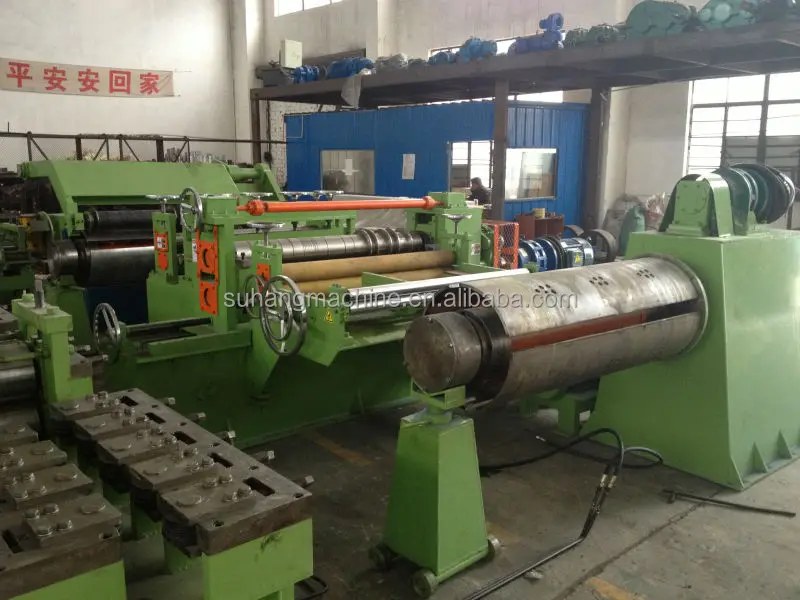 1-3 мм толщина 1300 мм ширина Рулонного Металла Простой гидравлической Мощности Линии продольной резки