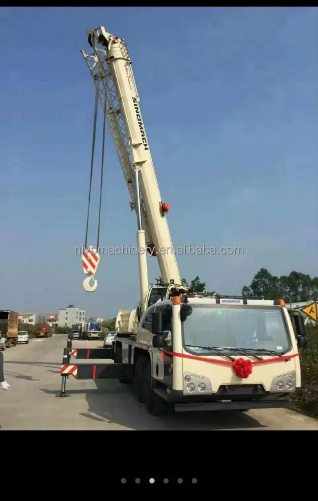 SINOMACH 25T truck crane hoisting machinery crane and different standard chassis optional or parts