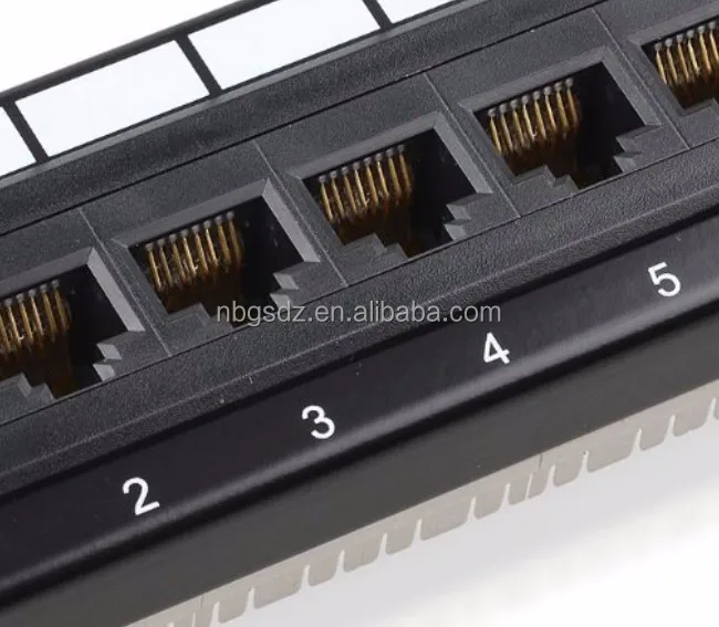 Заводская патч-панель AMP 24 Port Cat6 UTP хорошего качества