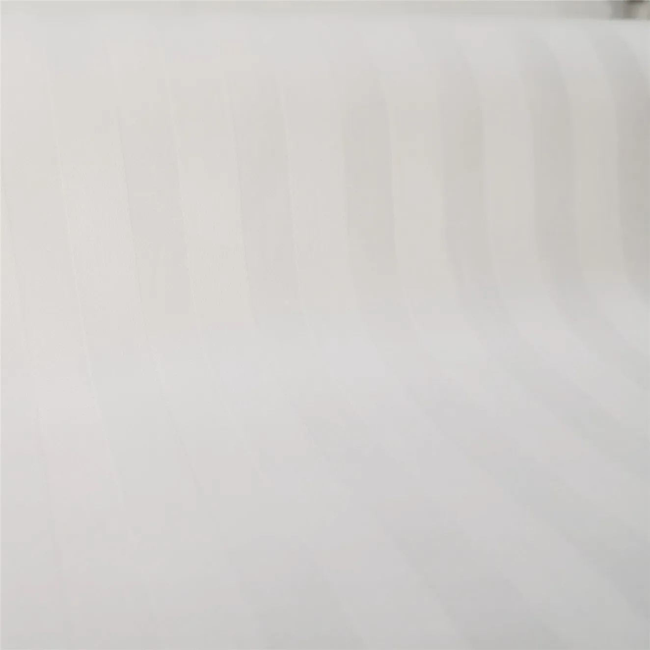 100% Cotton 300t Household Adornment Sateen Hotel Bedding Fabric