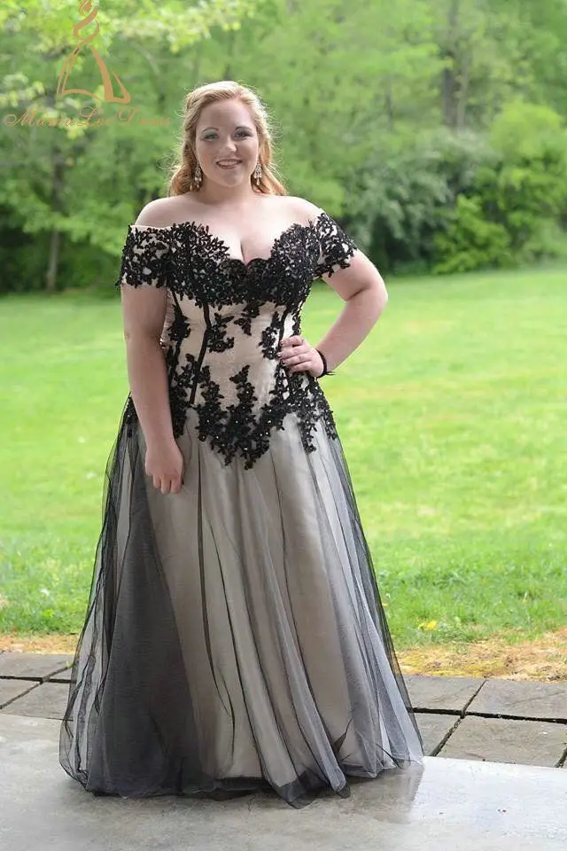 
Vestido Para Festa Party Wear Formal Black On Nude Ball Gown Fat Woman Short Sleeve Plus Size Custom Made Prom Evening Dress 