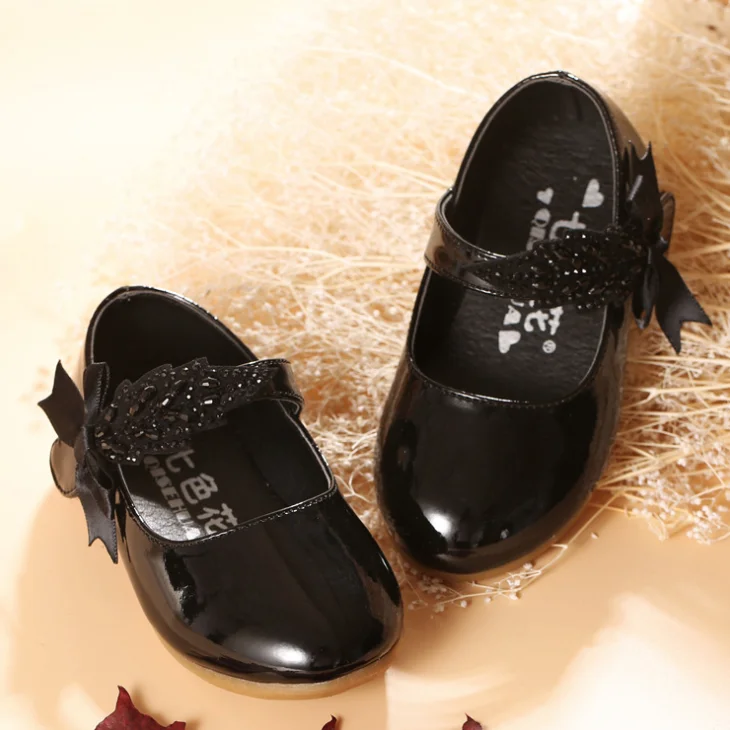 
YY10268S Wholesale fashion design children shoes girls shoes kids 