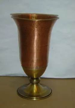 
Brass Based Plain Vase 