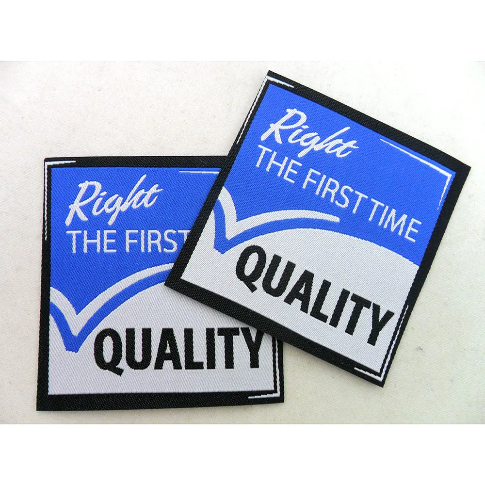 Woven labels cheap dress sewing apparel fabric name tags knitting labels