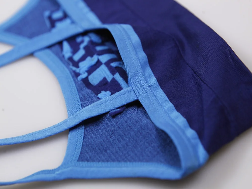 
Everyday Wear Young School Girls Seamless bra Black and Pink Yarn Dye with Letter 