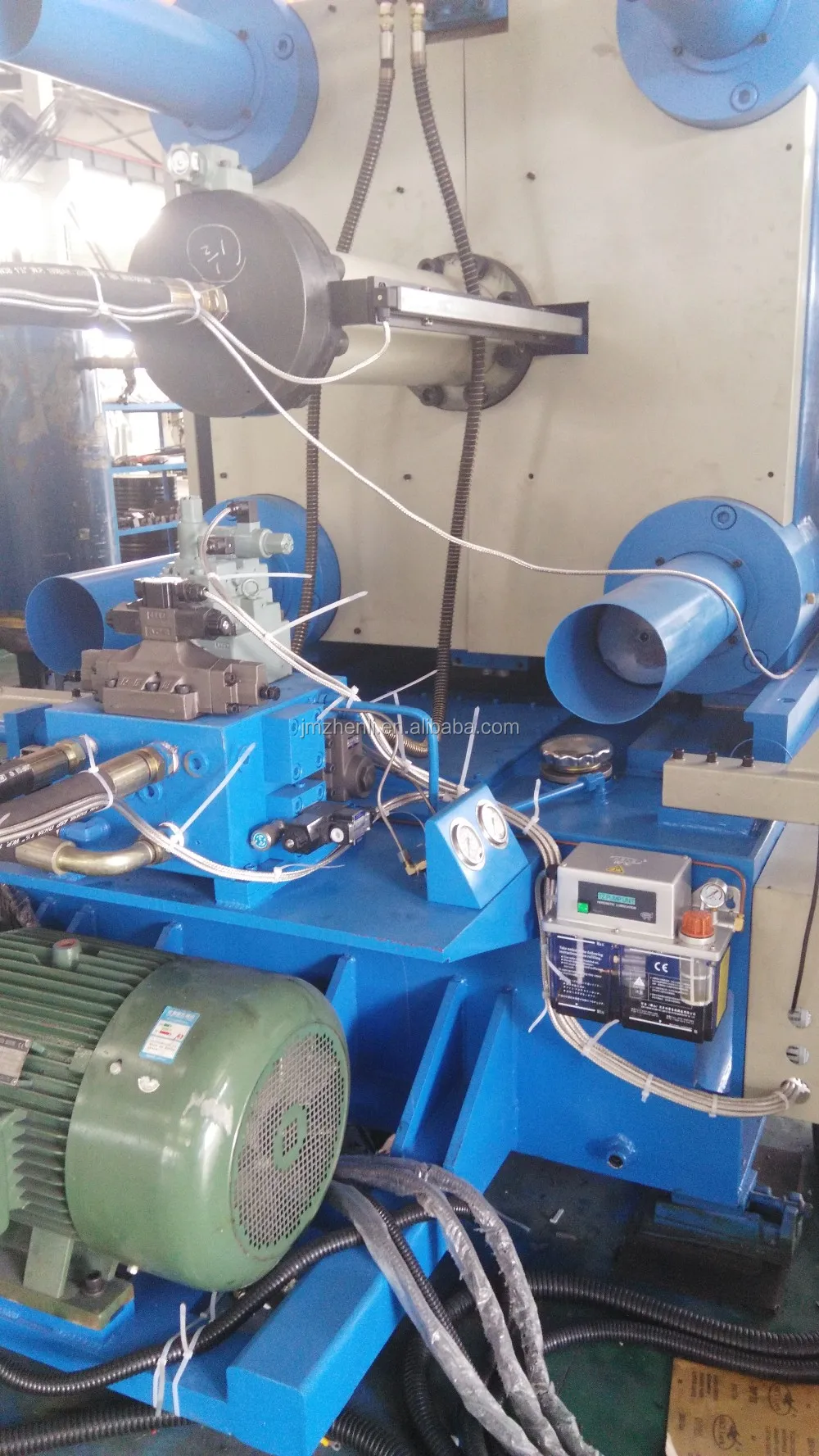 160T die casting machine for making aluminum alloy metal product