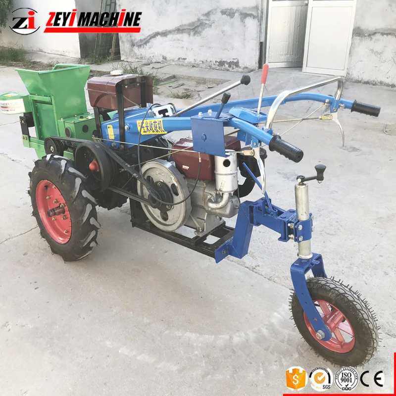 A new type of walking tractor corn harvester / corn threshing straw mill