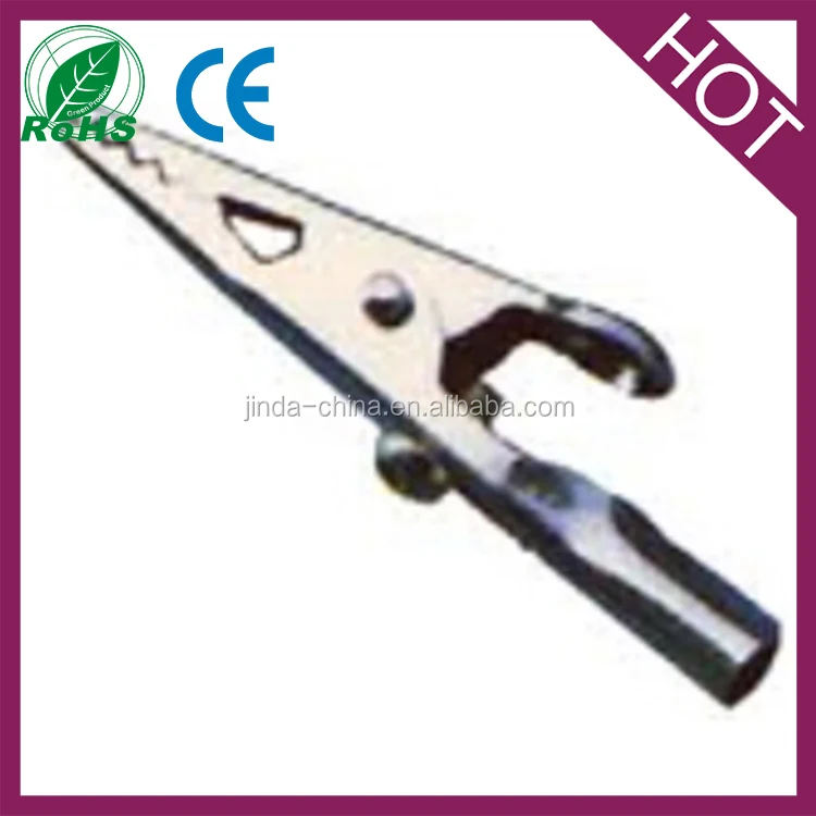 Миниатюрные или стандартные зажимы крокодил/крокодил в различных количествах.