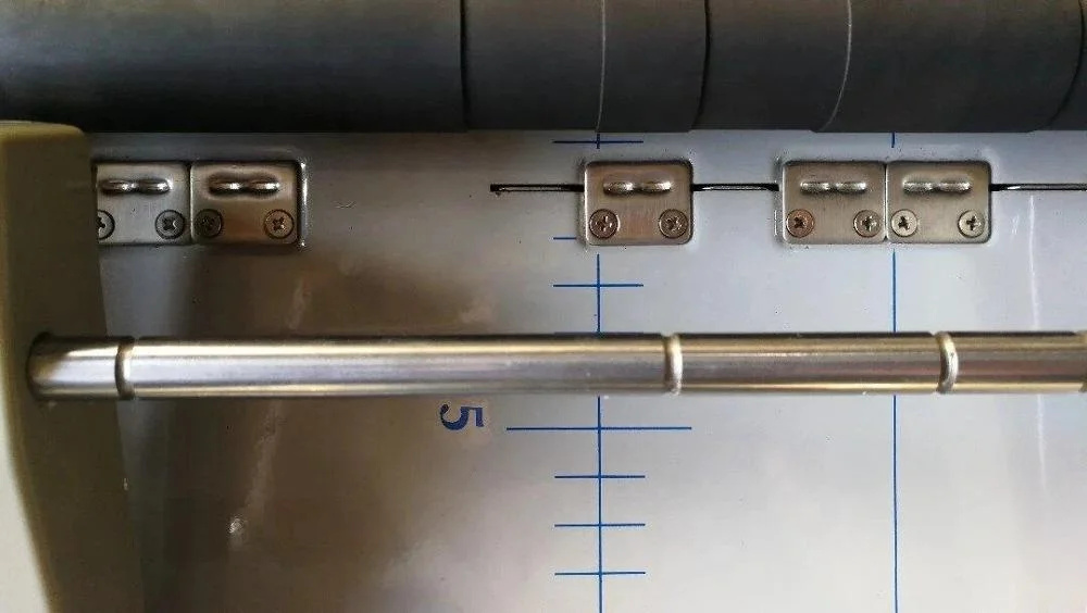 ZY-2  manual staples booklet maker / book stitch binding machine