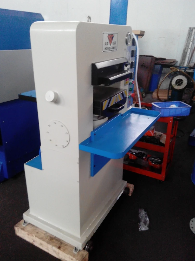 40 tons hydraulic EVA slipper leather embossing machine