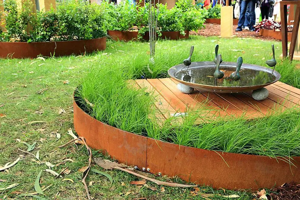 Flexible Corten Steel Garden Edging
