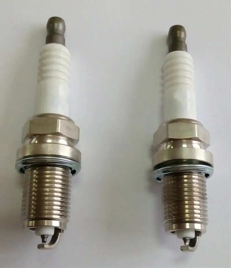 car russia market factory oem natural gas engine spark plug IFR7U-4D M2A00-3705002A