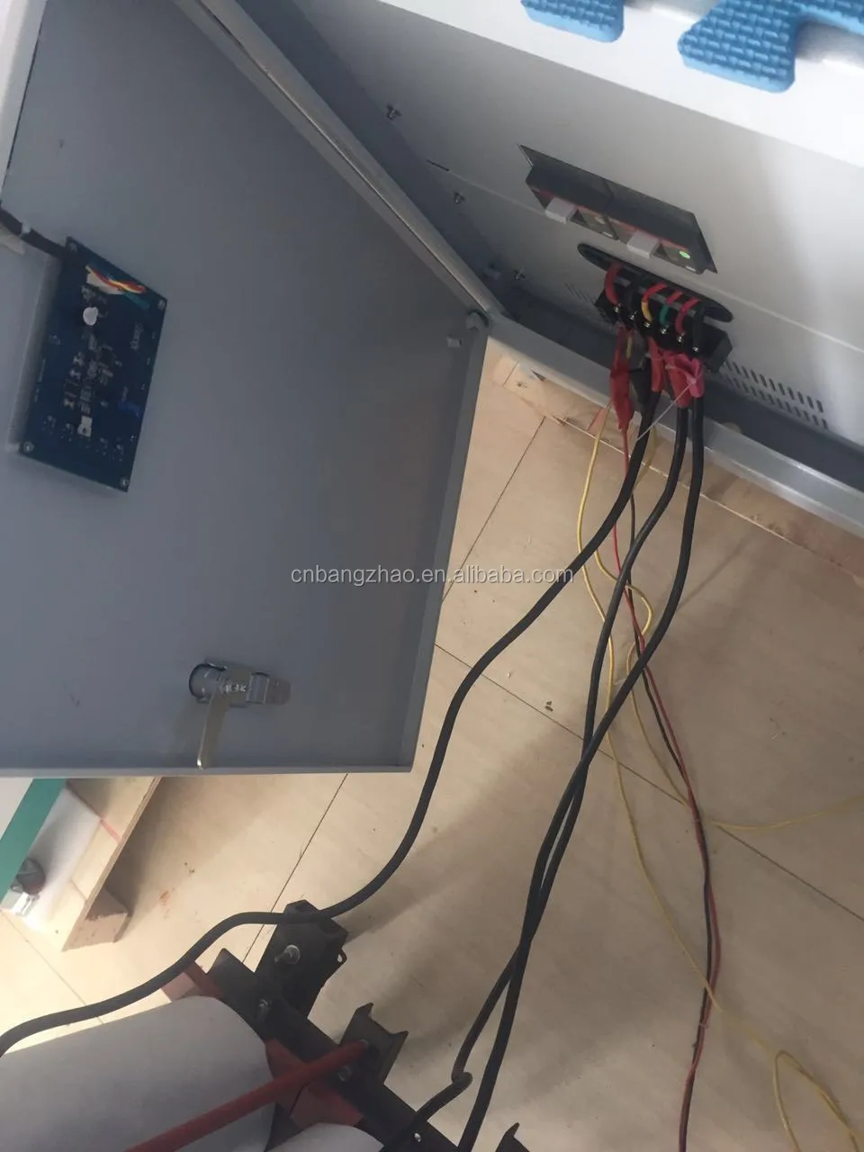 3 phase wind turbine system 240VDC to 380VAC wind generator system low frequency sine wave inverter