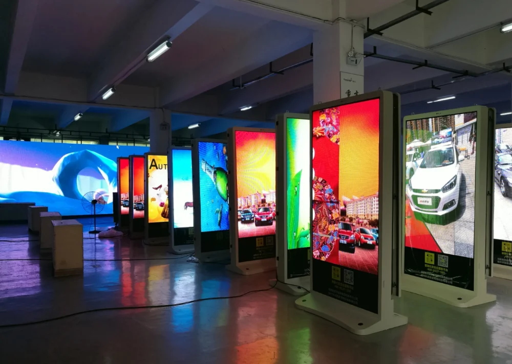 Ph4 60 inch Outdoor Full Color Led Floor Stand Digital Signage Advertising Player Pantalla led Publicidad