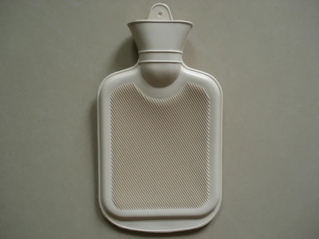 Hot sale 1000ml rectangle nature rubber hot water bottle