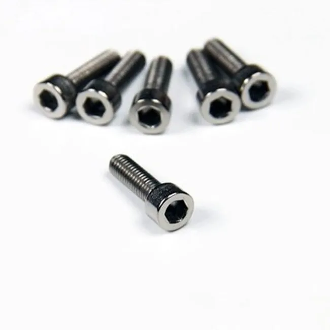 GR5 titanium torx head bolt screw din912