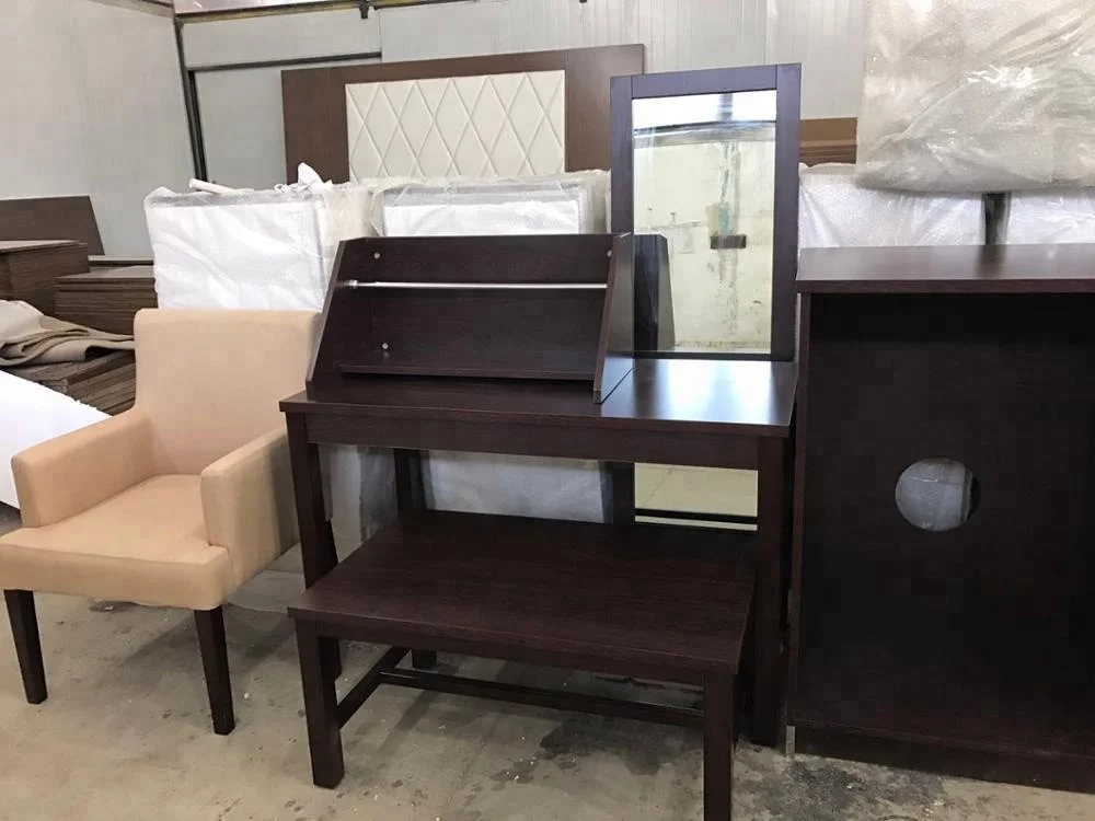 Red roof inn hotel furniture for sale