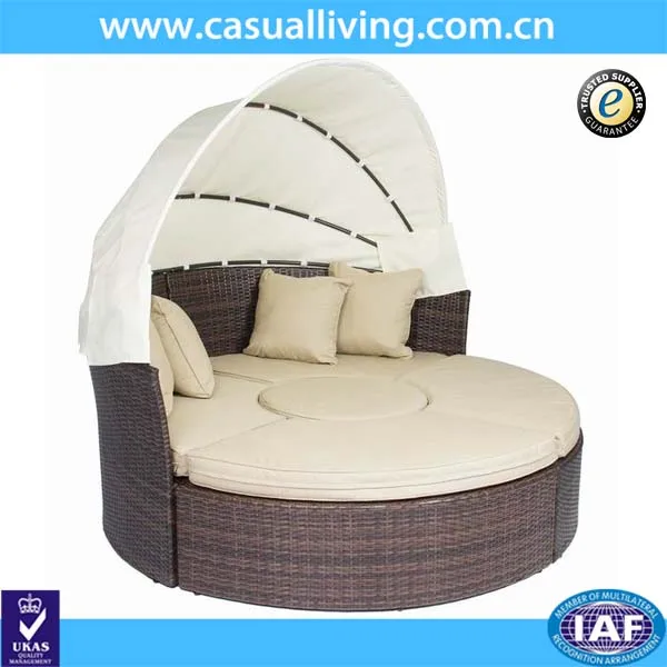 Outdoor Patio beach bed with canopy/wicker rattan round sofa bed