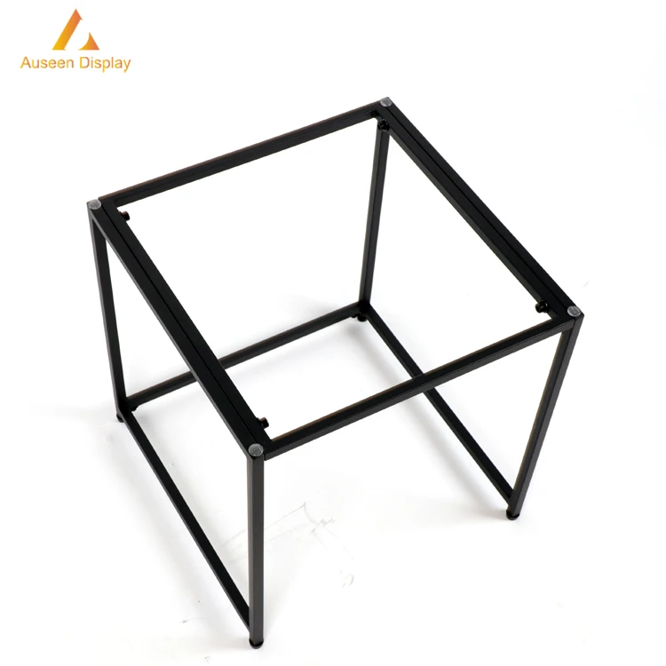 
Small Metal Base Marble Top End Table 45*45*47 CM 