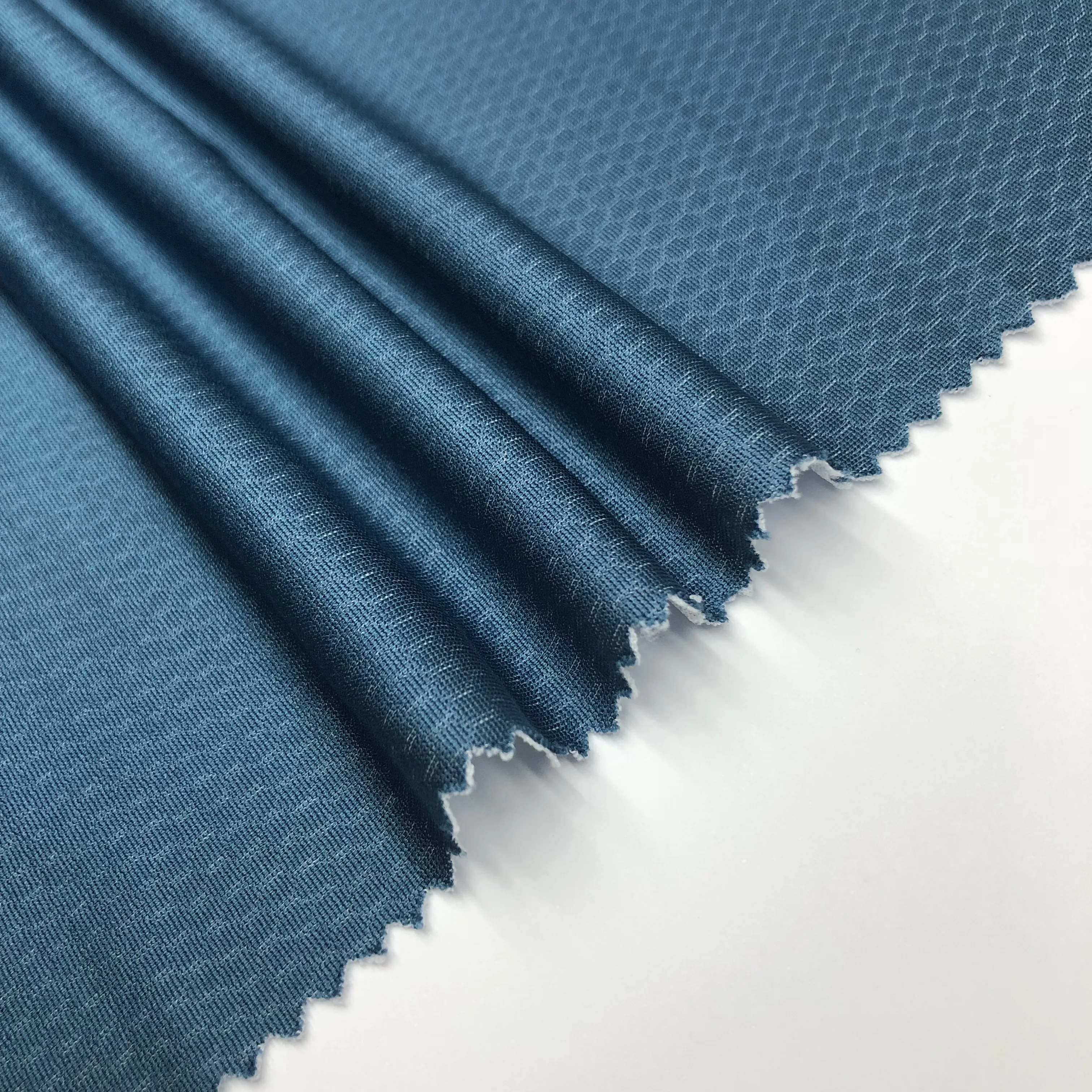 Good breathability 100 polyester jacquard soccer mesh fabric for sports jersey