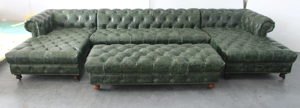 Antique green vintage leather button tuft chesterfield couch