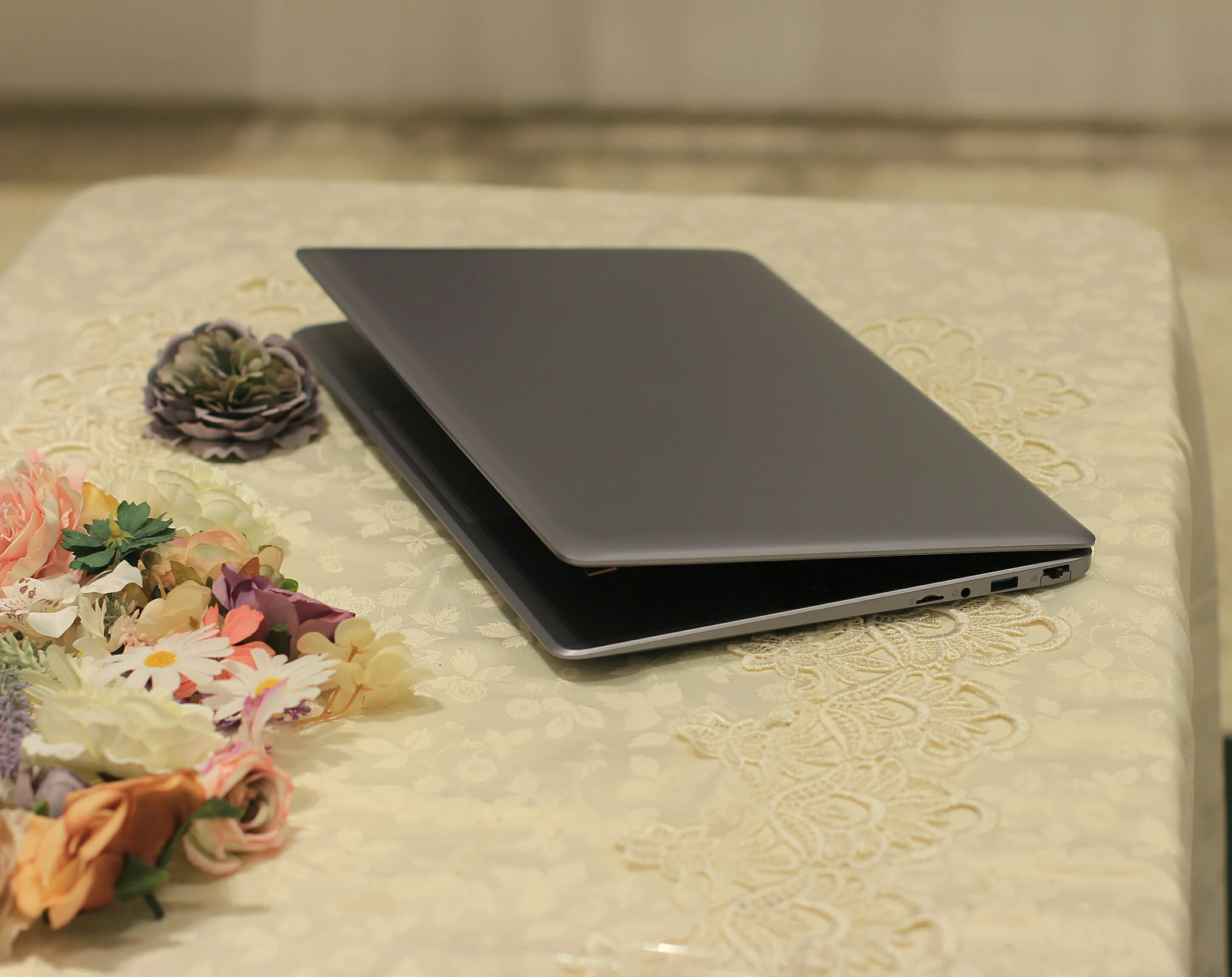 
15.6 inch FHD Win10 8GB 16GB Core i3 5005U High Performance Laptop 