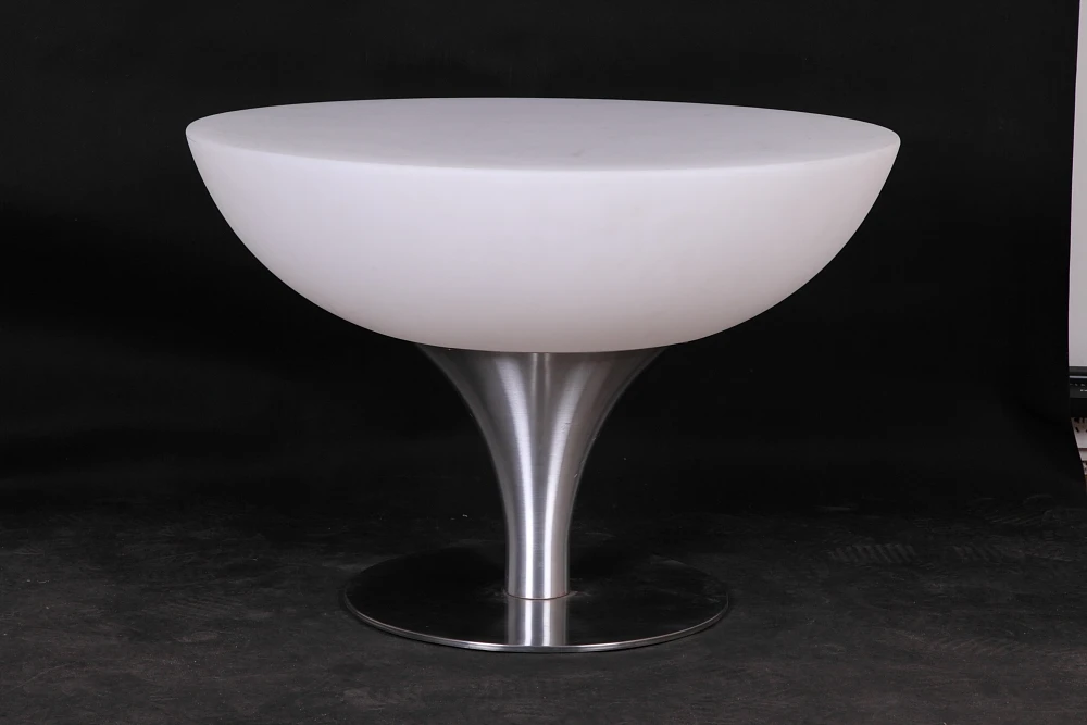 LED Modern no foldable commercial furniture table glass cocktail dinning table