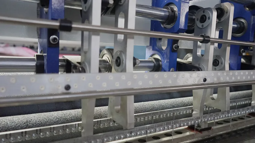 Yuxing computerized lock stitch multi needle quilting machine for comforter